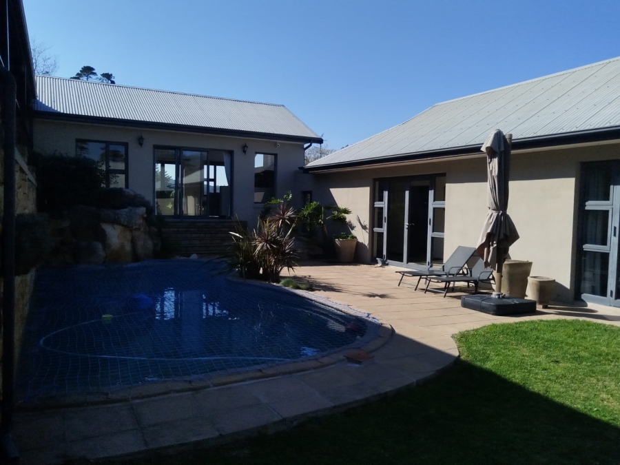 To Let 4 Bedroom Property for Rent in Kenrock Country Estate Western Cape
